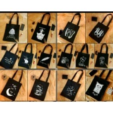 Totebag Hitam kekinian